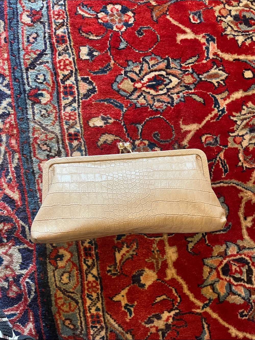 Urban Expressions Beige Croc-Embossed Frame Clutch